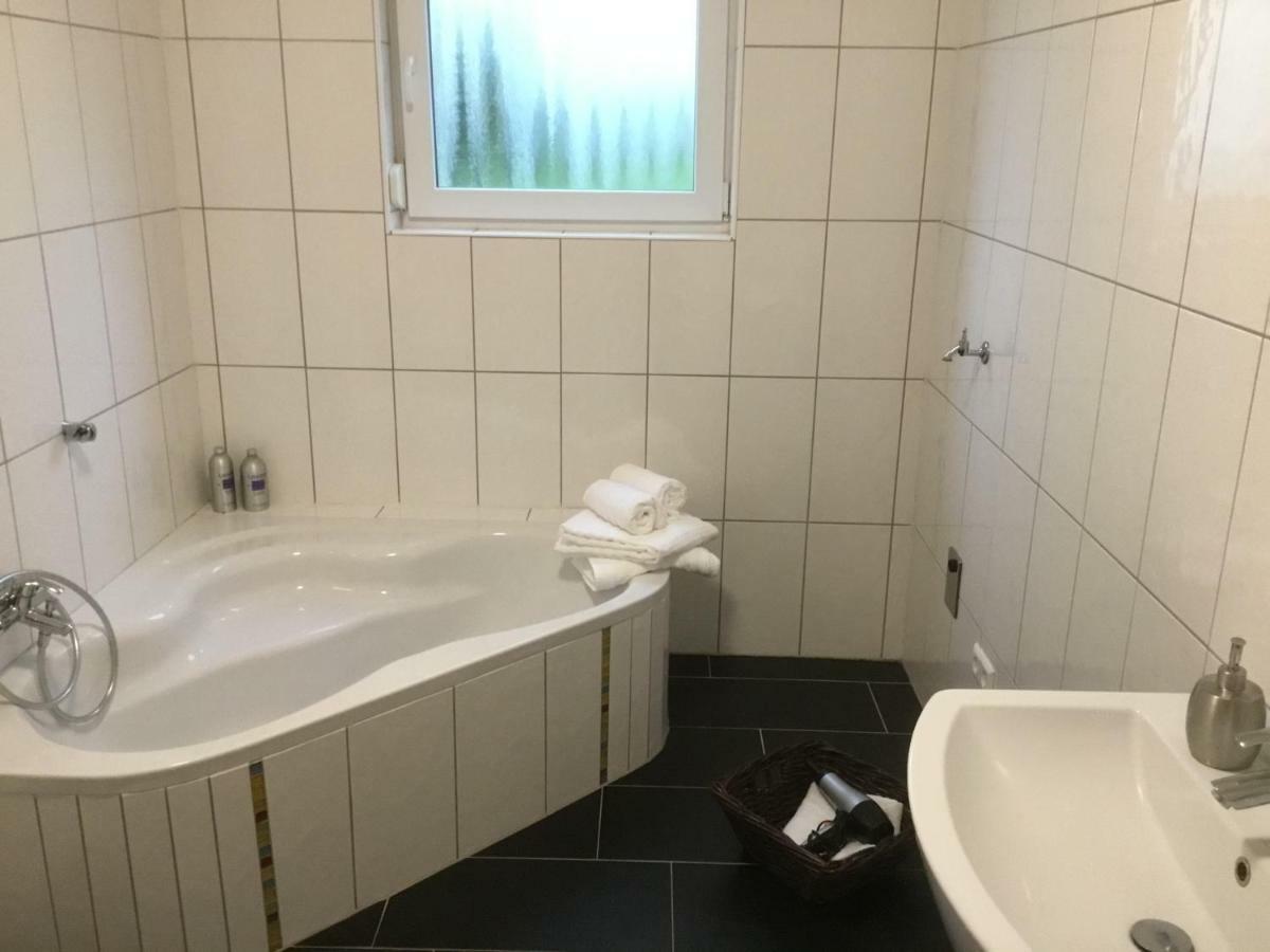 Ferienwohnungen Zum Hirschberg Saint-Wendel Extérieur photo